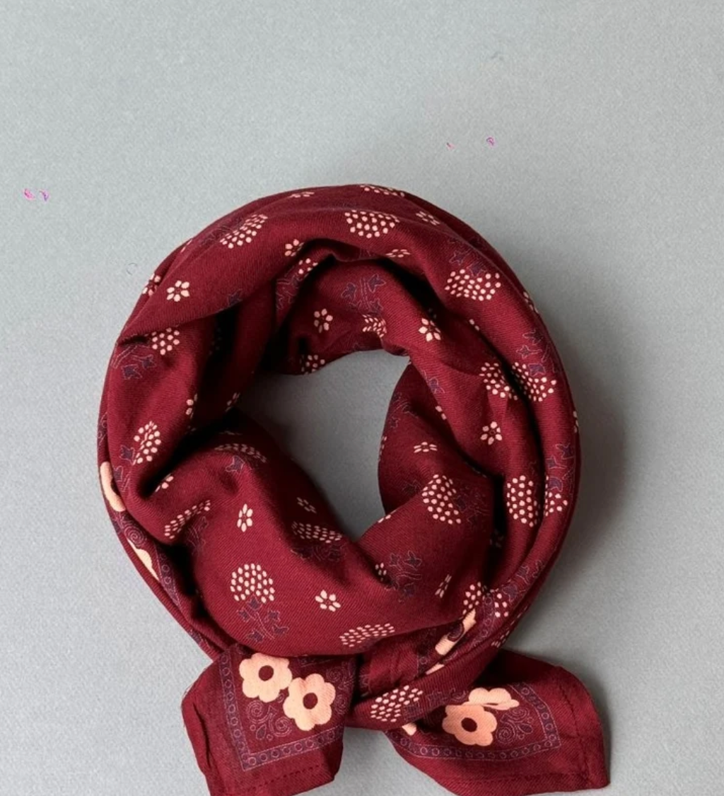 grand foulard en coton bordeaux imprimé au block print