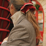 Chouchou en crochet de raphia rouge fait main - BIBY I The Clow Company