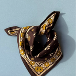 petit foulard en coton imprimé fleurs chocolat