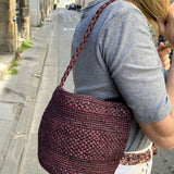 détails du petit sac seau en raphia fait main, SINY chocolat