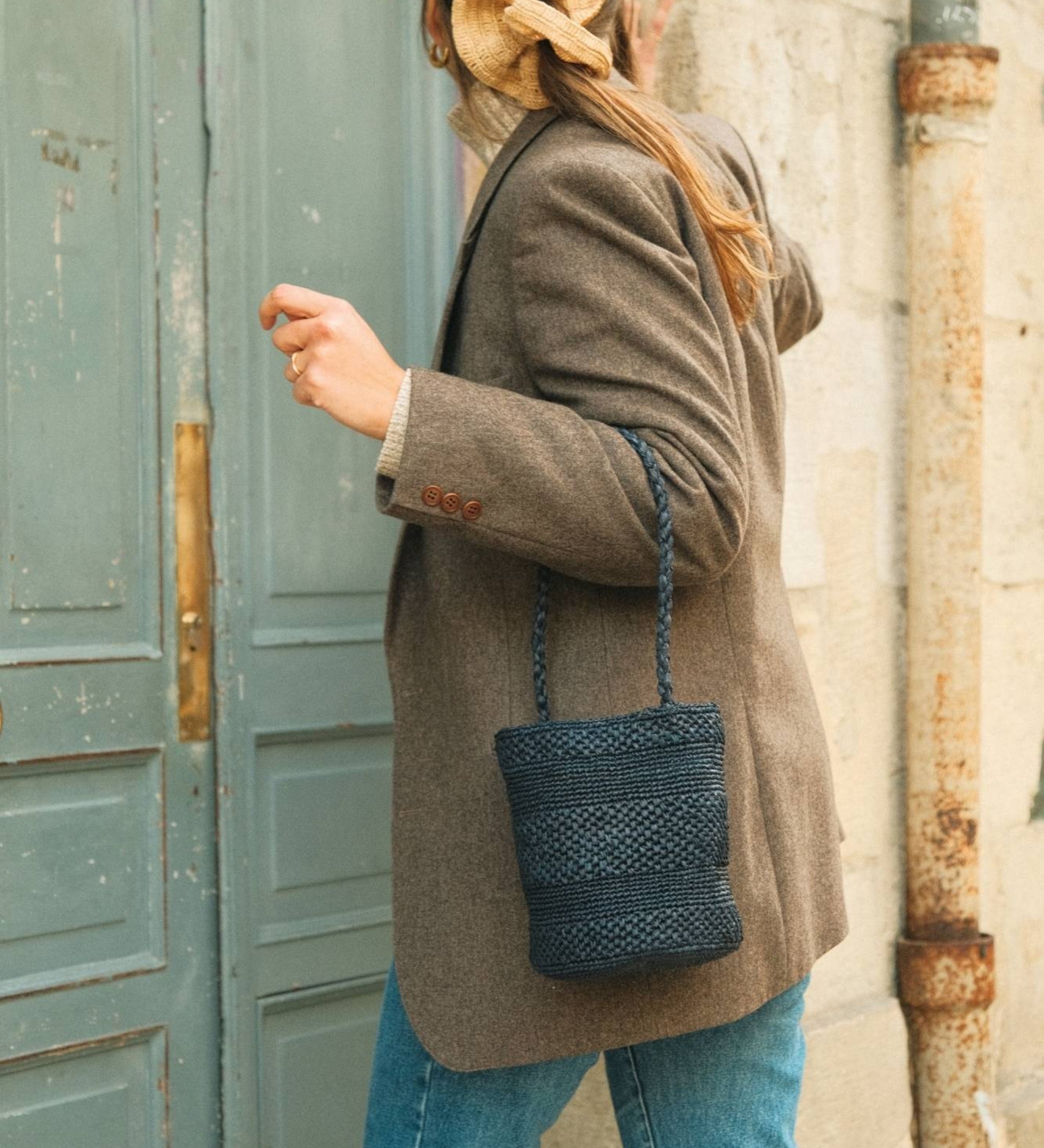 Sac seau en raphia marine fait main porté main– SINY