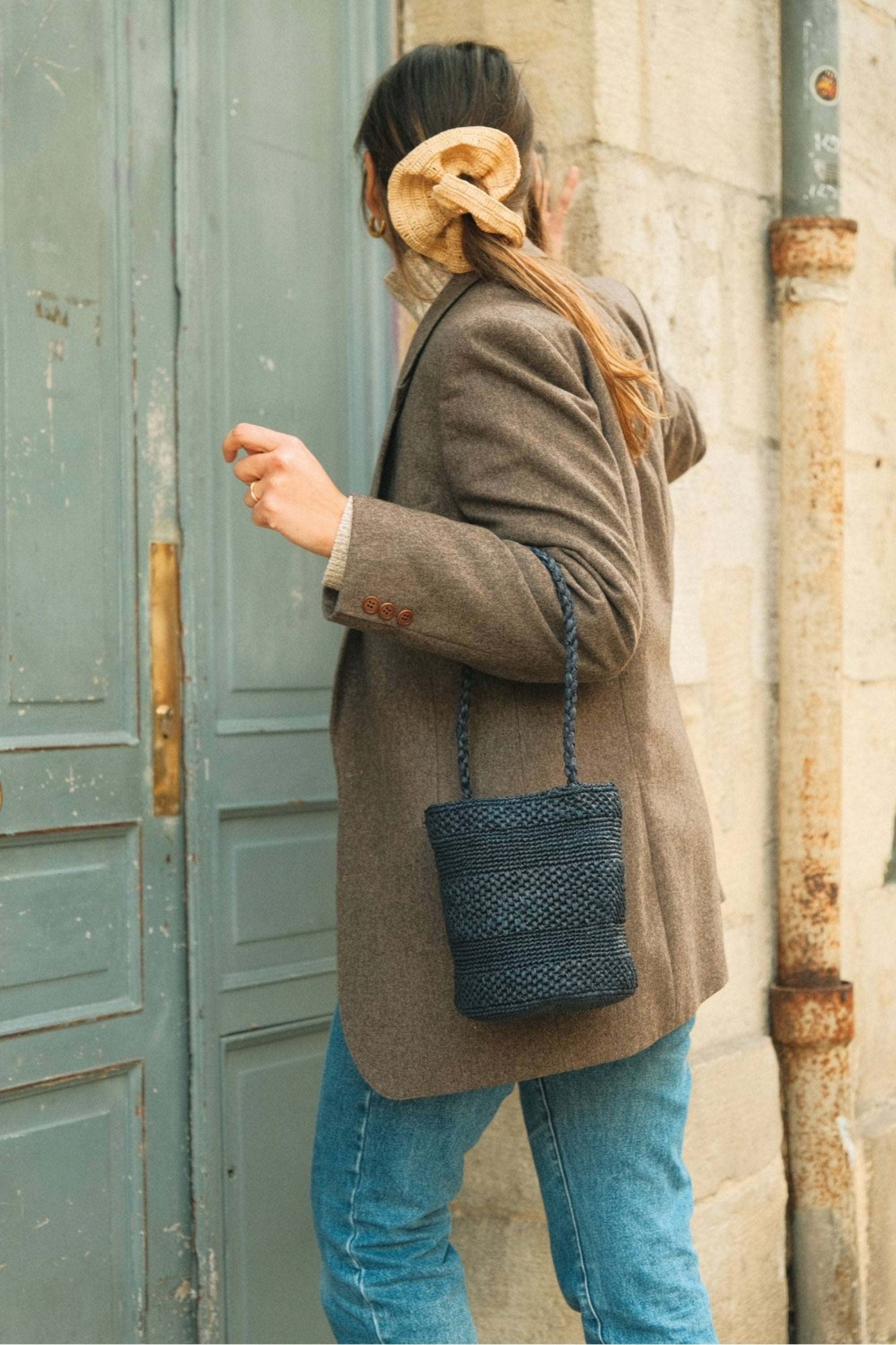 Sac seau en raphia marine fait main porté main– SINY