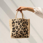 Sac à main léopard en raphia naturel fait main - LÉONA