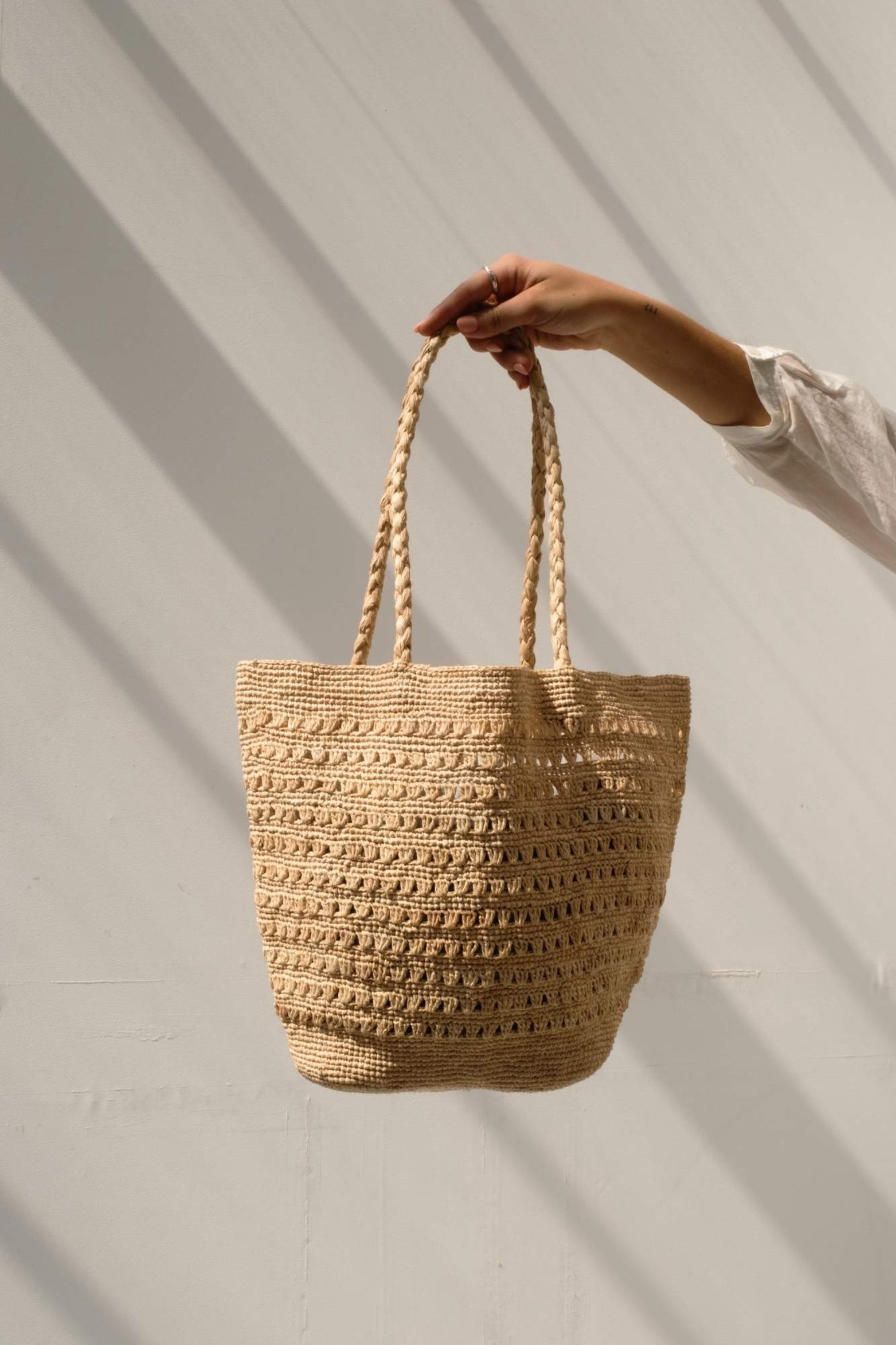 Sac cabas en raphia naturel – SINY