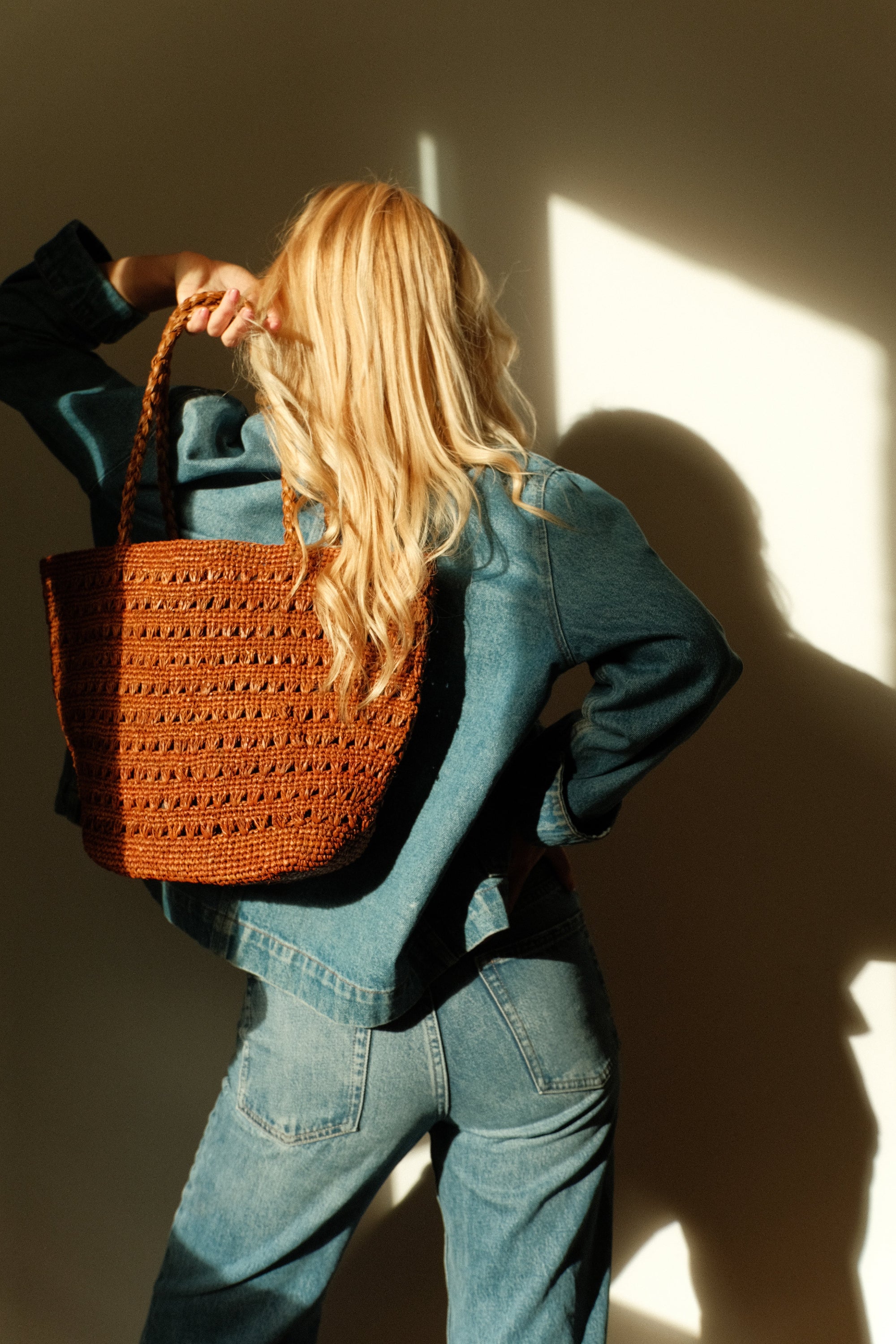 Sac cabas en raphia cannelle fait main -PALMA