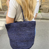 détails du sac seau en raphia fait main, BIG SINY bleu marine