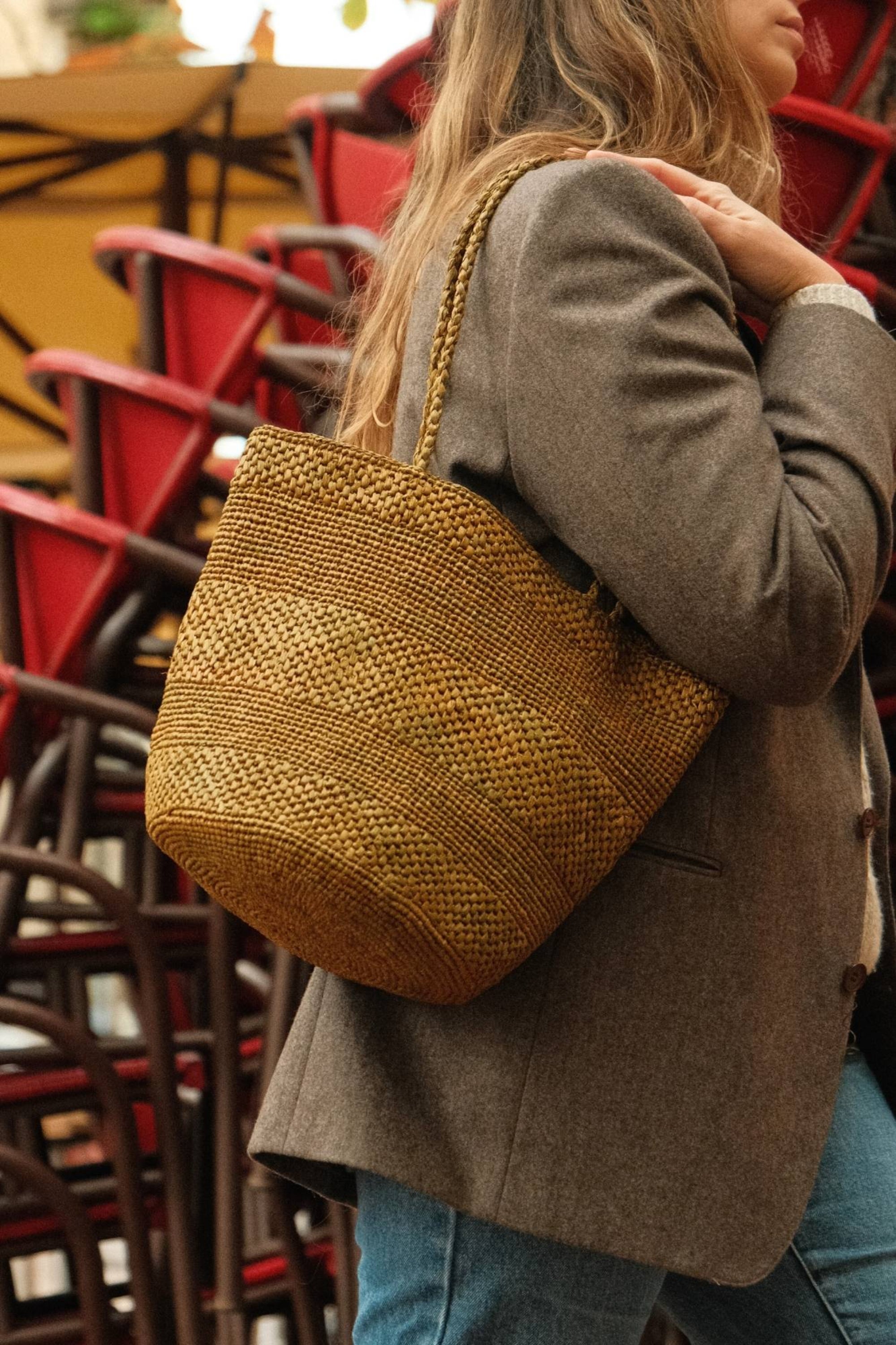 Sac seau en raphia automne fait main porté épaule– BIG SINY