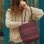 Sac seau en raphia bordeaux fait main porté épaule – BIG SINY