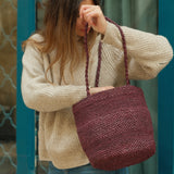 Sac seau en raphia bordeaux fait main porté épaule – BIG SINY