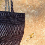 Détails du sac seau en raphia fait main  – BIG SINY chocolat