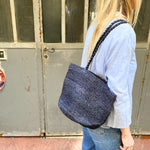 Sac seau en raphia noir fait main porté épaule – BIG SINY 