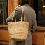 Sac seau thé en raphia fait main porté épaule– BIG SINY