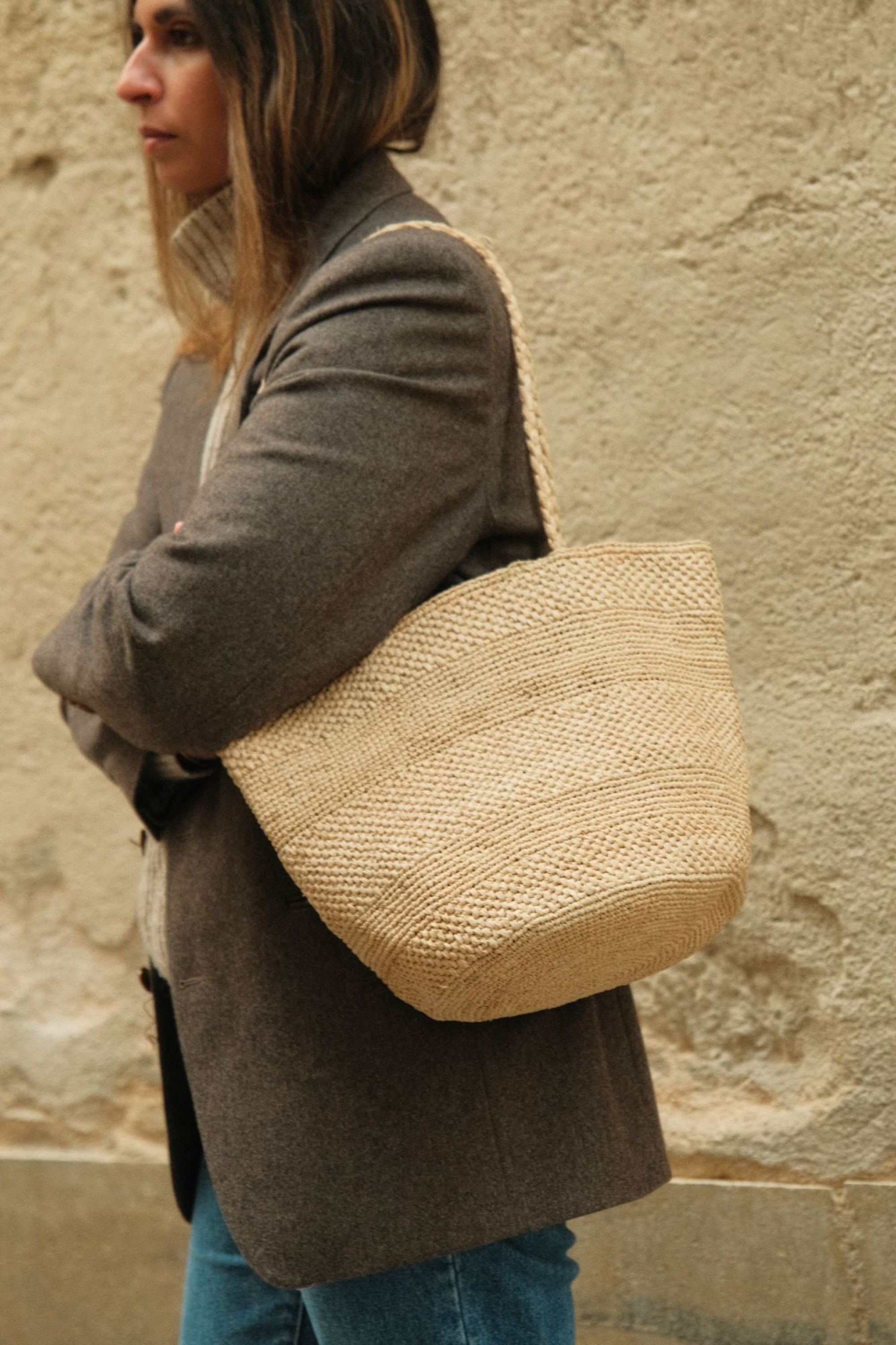Sac seau en raphia naturel fait main porte épaule– BIG SINY