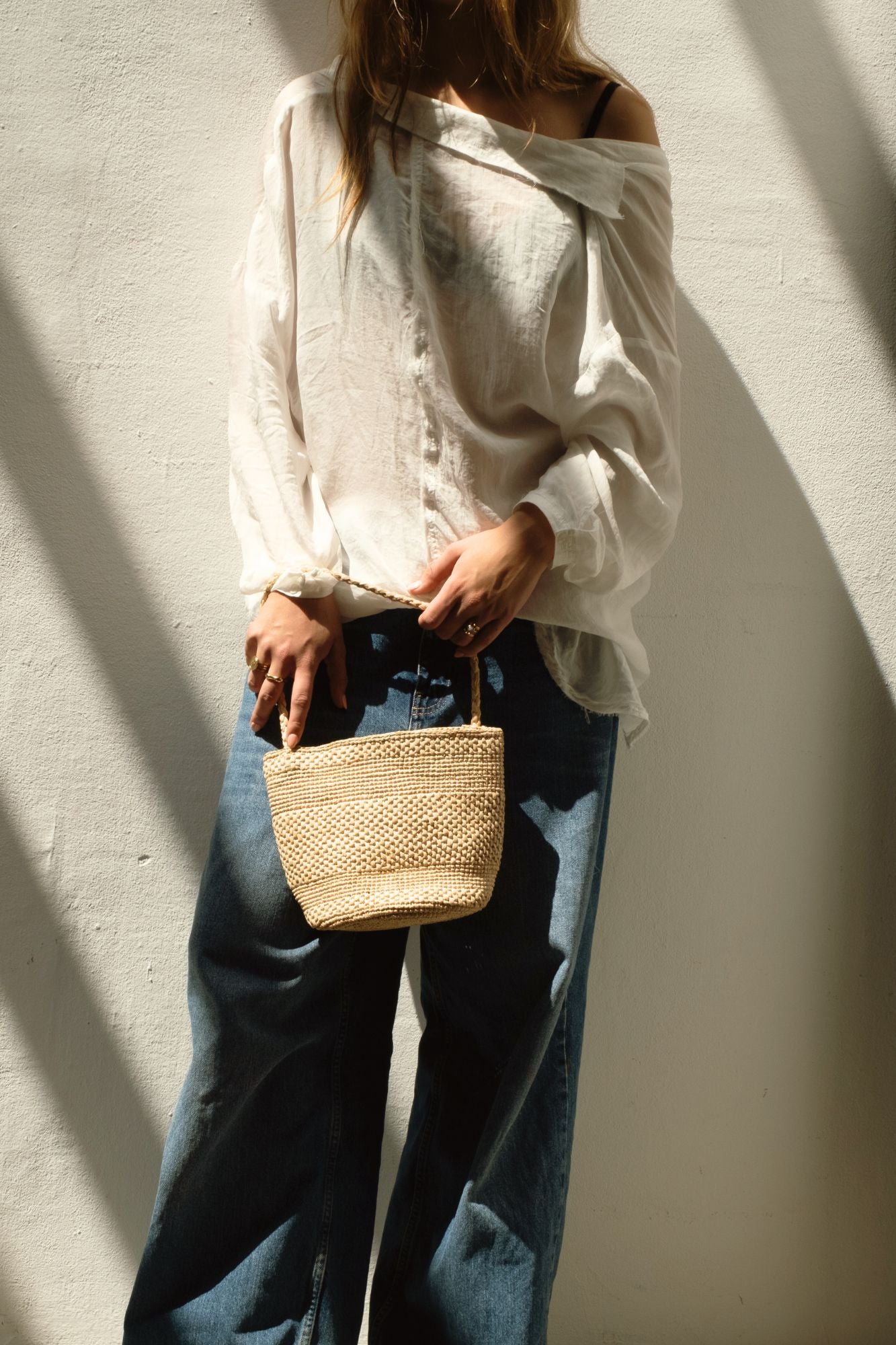 Sac seau en raphia naturel fait main porté main – SINY