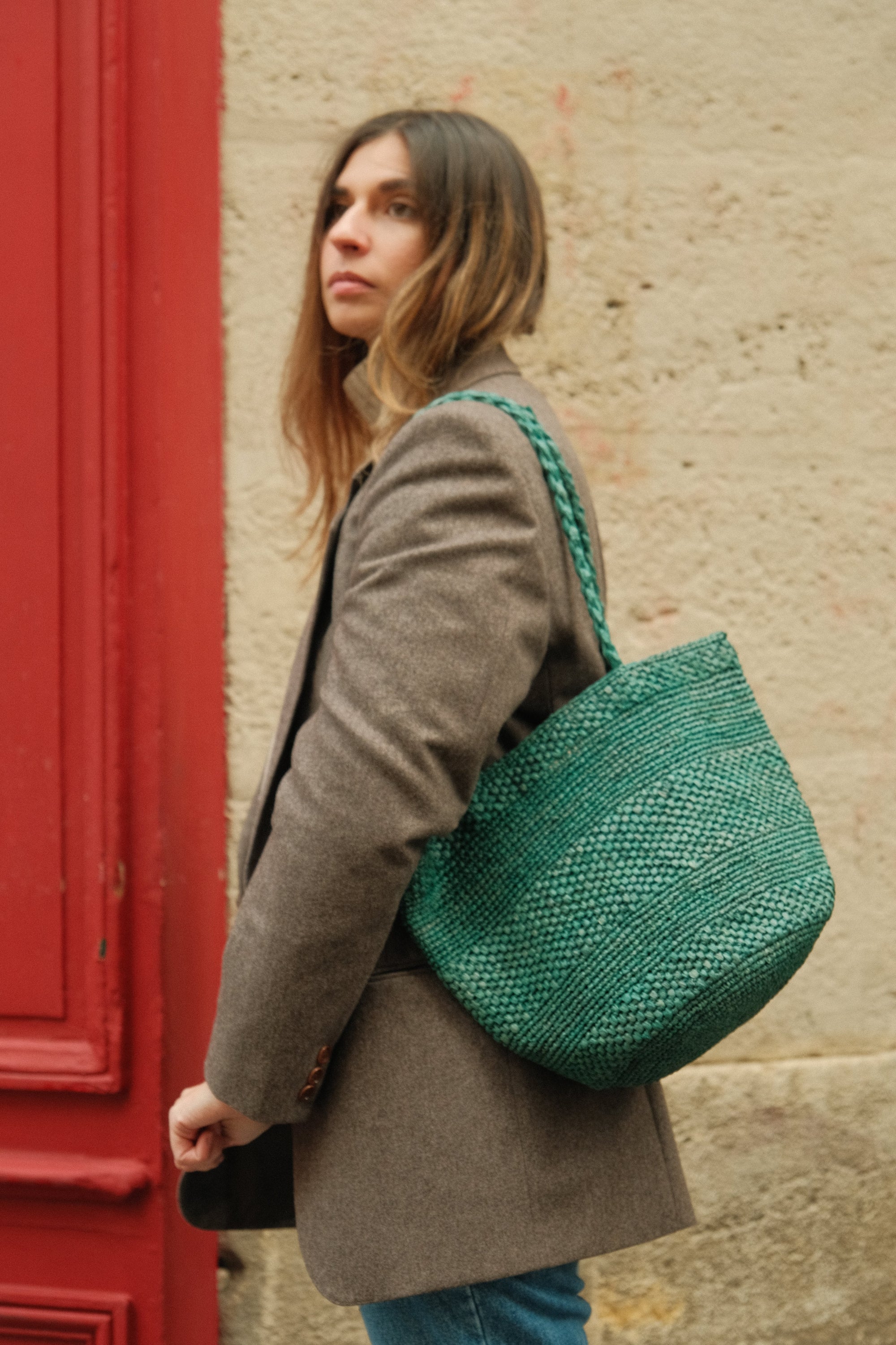 Sac seau en raphia vert fait main porteé épaule– BIG SINY