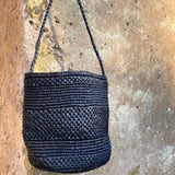 Zoom sur le sac seau SINY noir