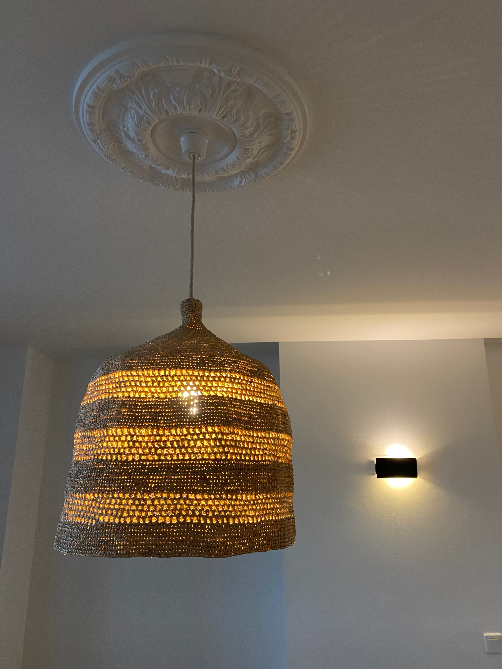 Grande supension en raphia fait main allumée, BIG JIRO naturel 