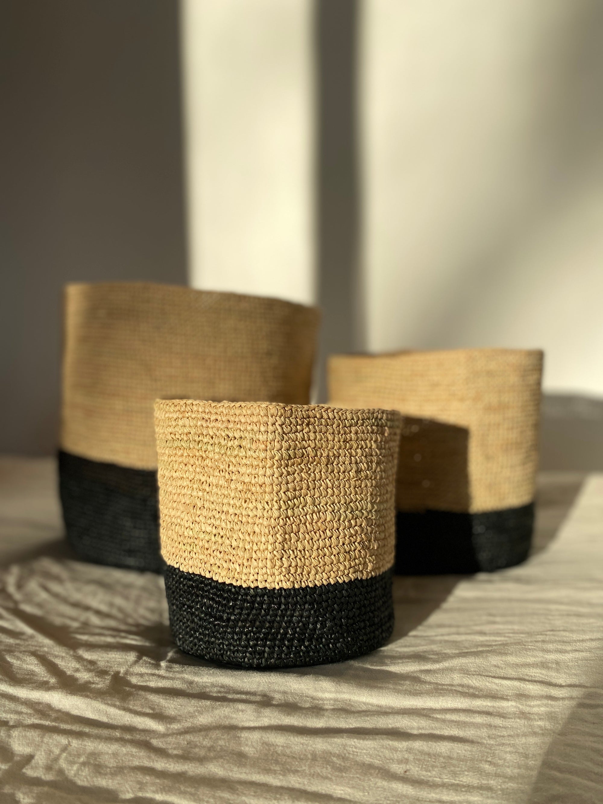 Trio de paniers en crochet de raphia faits-main -TRIO TANA noir