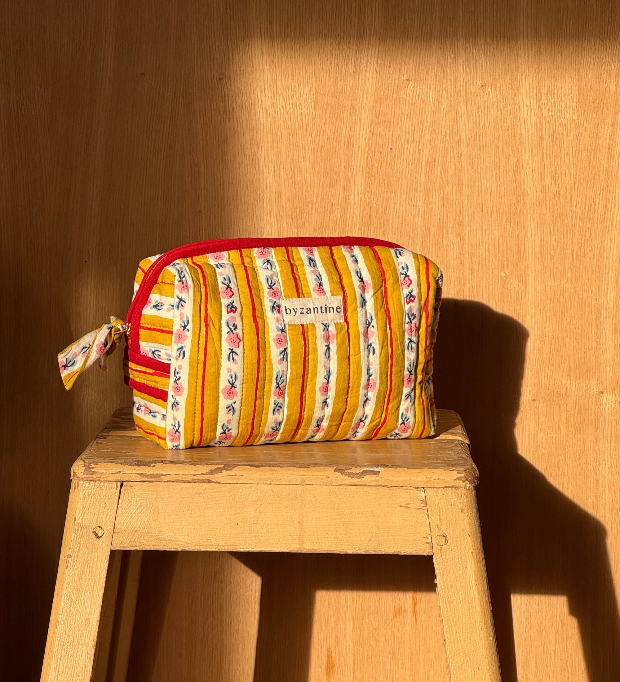 trousse de toilette en coton imprimé matelassé